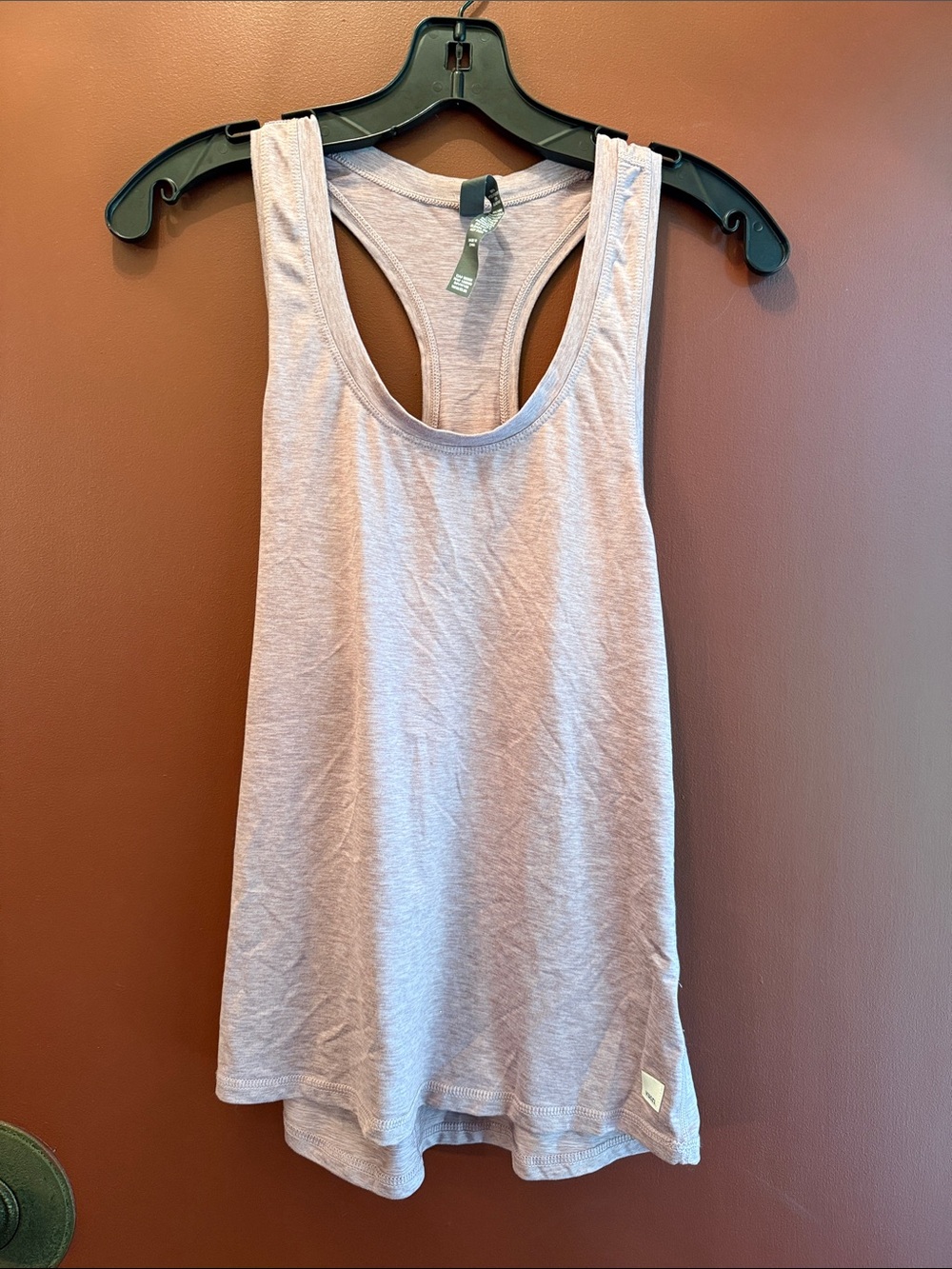 Vuori Women’s Racerback Tank Top - Light Mauve